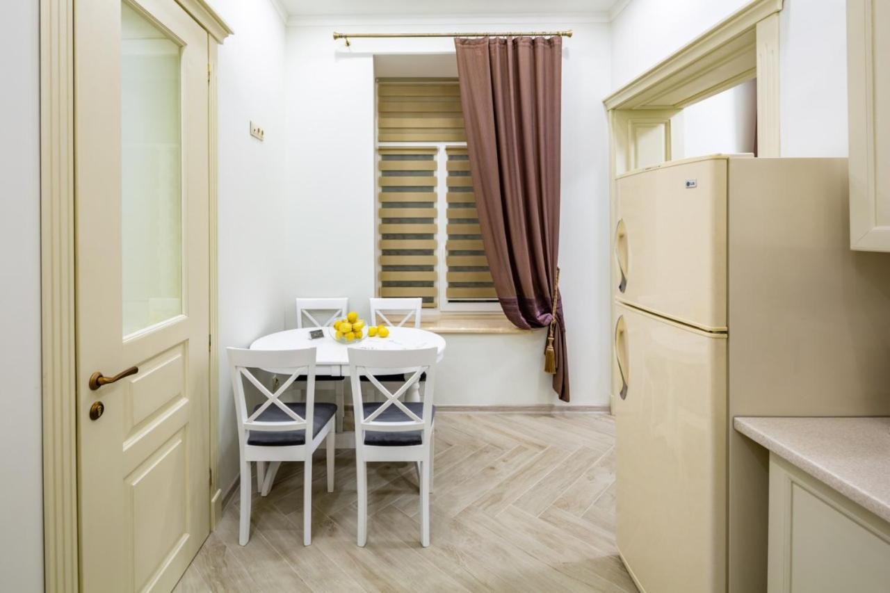 Avangard Sholom Aleikhem 1 Apart Lviv Ngoại thất bức ảnh