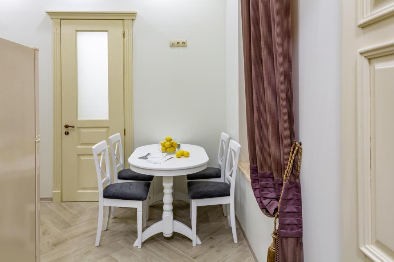 Avangard Sholom Aleikhem 1 Apart Lviv Ngoại thất bức ảnh