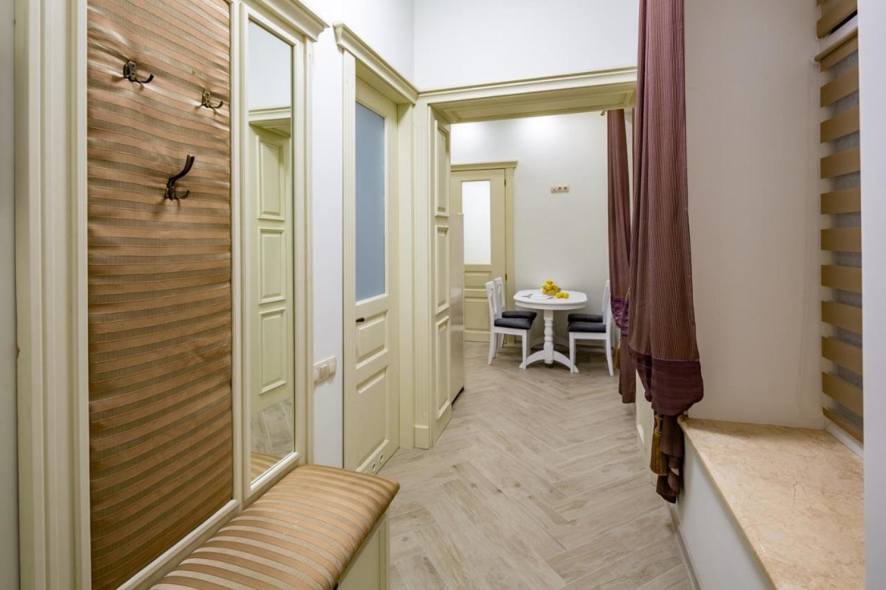 Avangard Sholom Aleikhem 1 Apart Lviv Ngoại thất bức ảnh