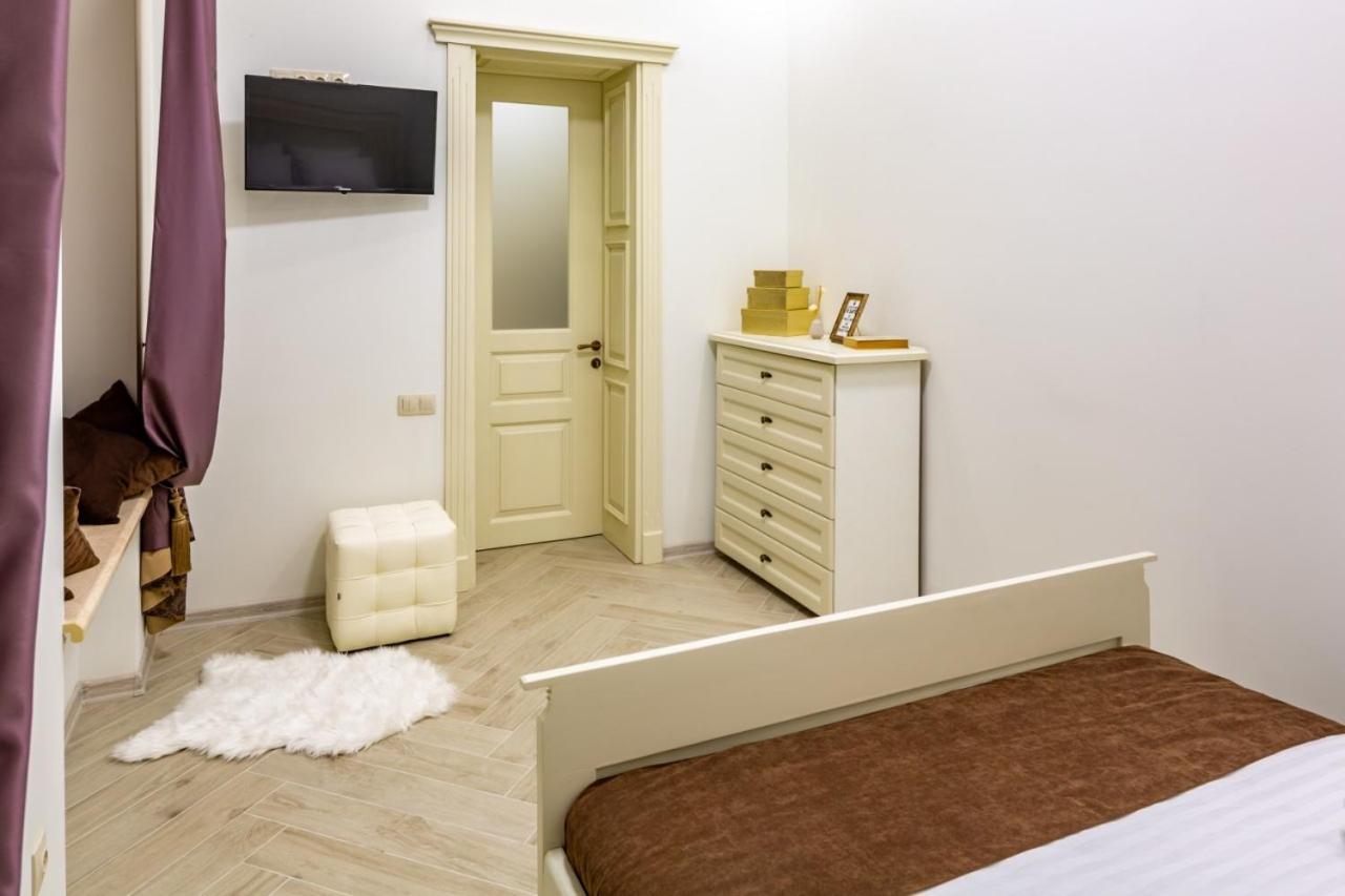 Avangard Sholom Aleikhem 1 Apart Lviv Ngoại thất bức ảnh