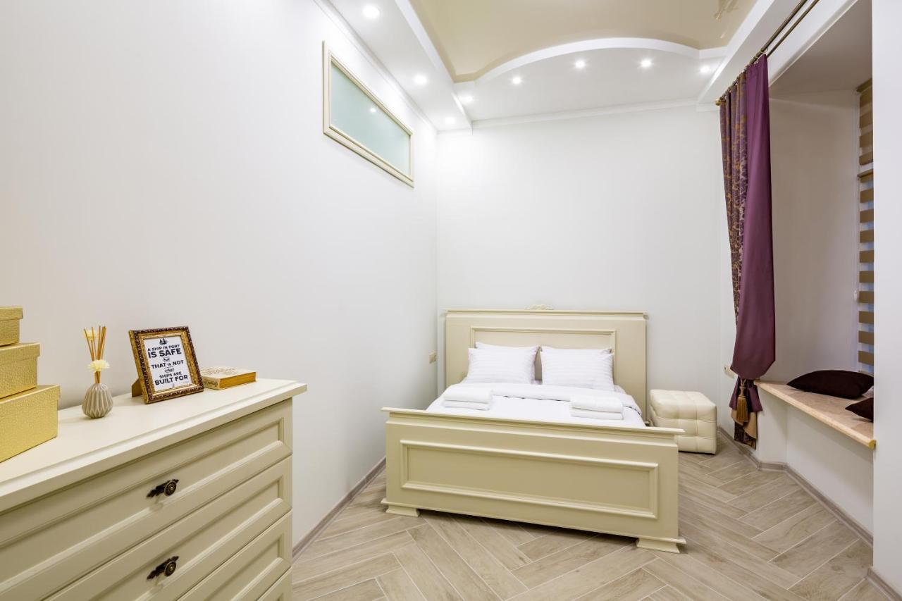 Avangard Sholom Aleikhem 1 Apart Lviv Ngoại thất bức ảnh